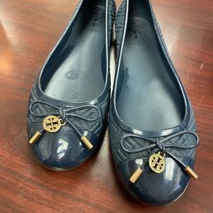 Tory Burch Navy Blue Jelly Flats